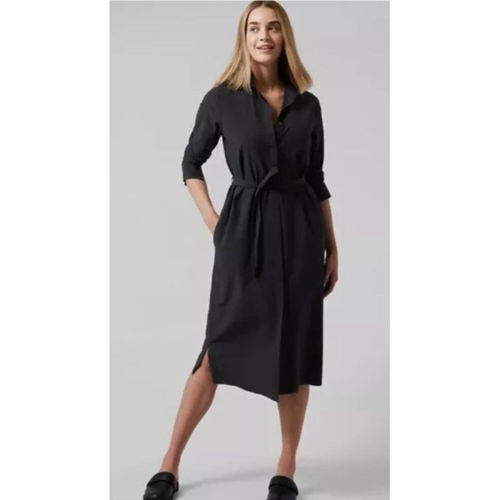 Athleta Urbanite Dress Size XS Black Long Sleeve Midi Length Lightweight Stretch